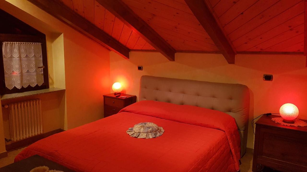 Il Riposo Del Guerriero Bed & Breakfast Corio Eksteriør bilde