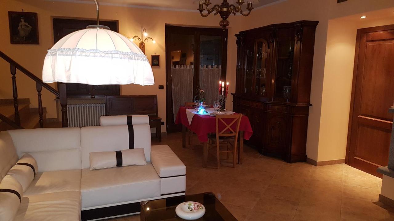 Il Riposo Del Guerriero Bed & Breakfast Corio Eksteriør bilde