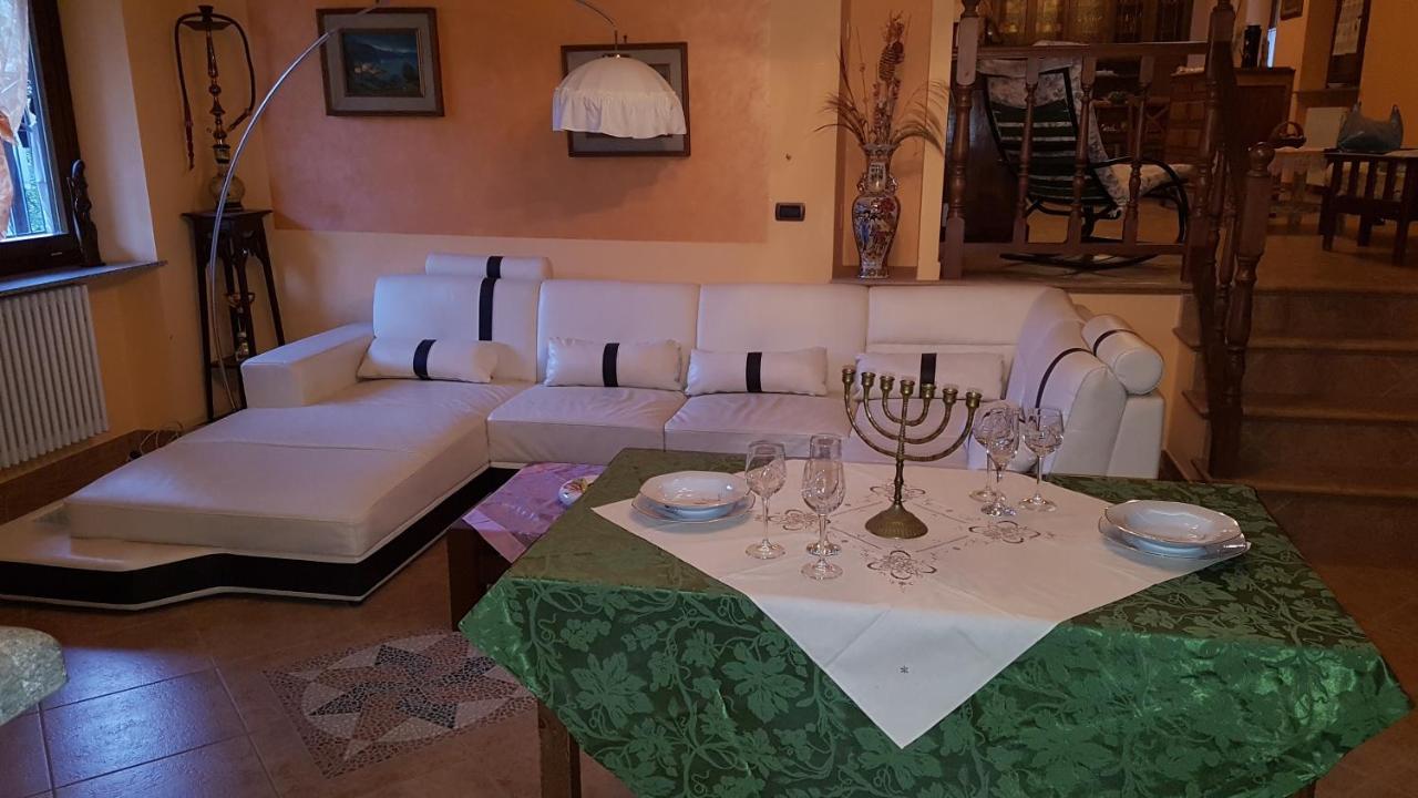 Il Riposo Del Guerriero Bed & Breakfast Corio Eksteriør bilde